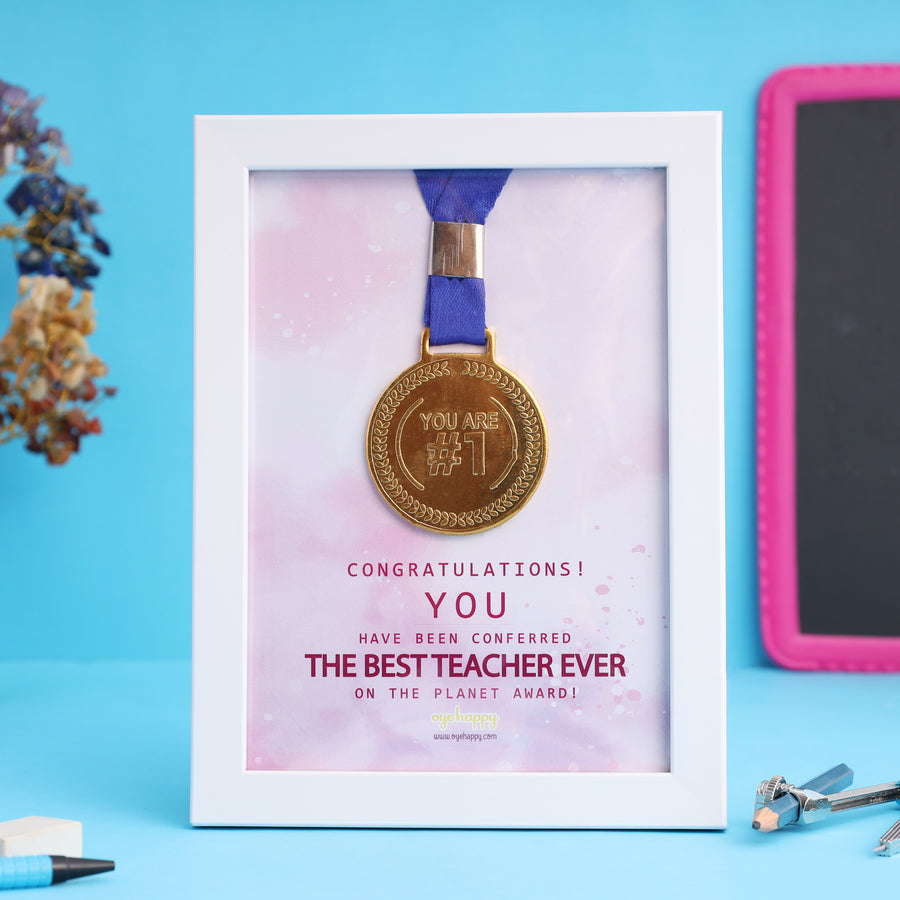 Best Teacher Medal (Set of 2)