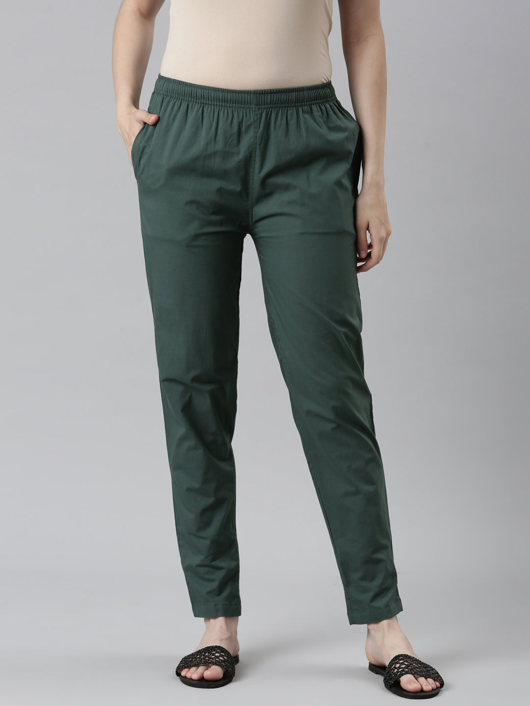 Women Solid Dark Green Comfort Fit Cotton Pants