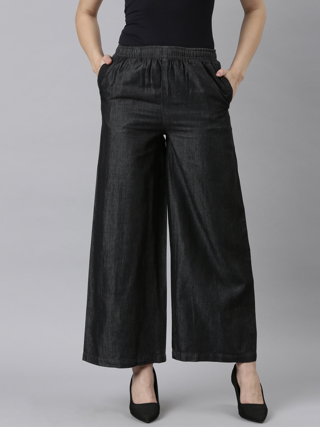 Women Solid Black Denims Wide Leg Pants