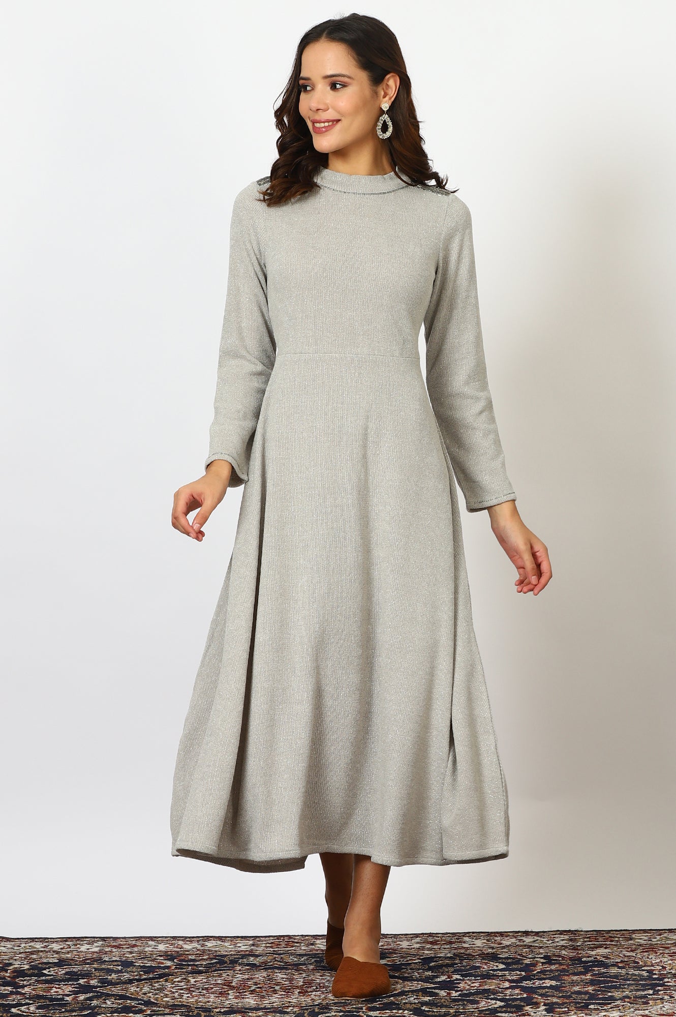 Grey Solid Metallic Hardware Flarred Dresses