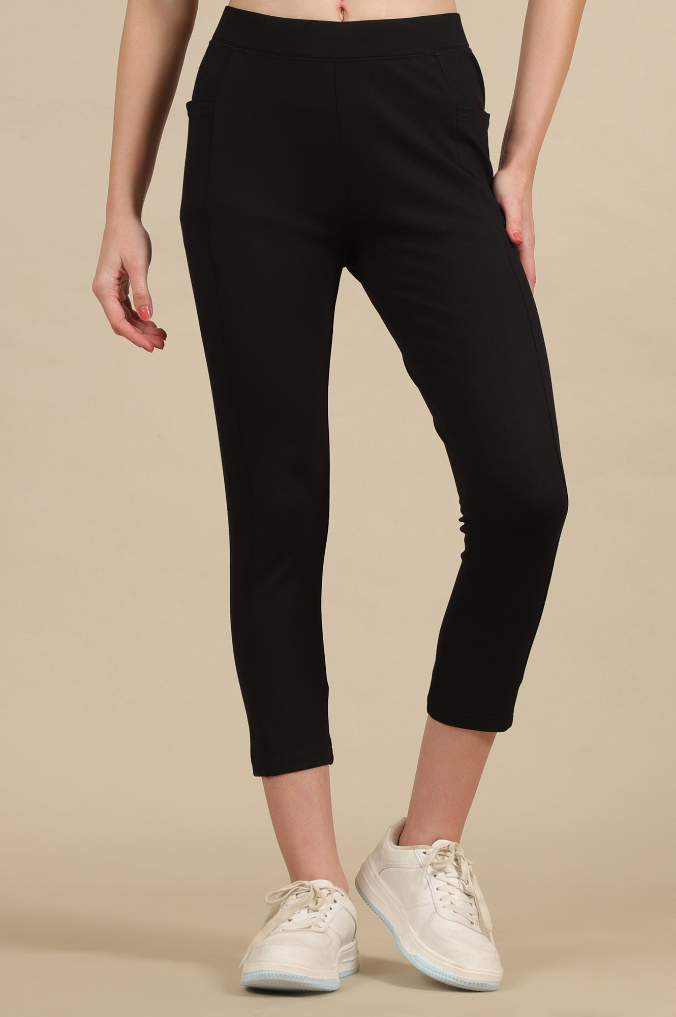 Black Solid Skinny Fit Yoga Tights With Elasticated Waist