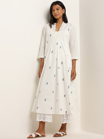 Utsa White Lace Detailed Cotton A-Line Kurta