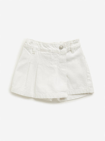 HOP Kids Off-White Mid Rise Denim Skorts