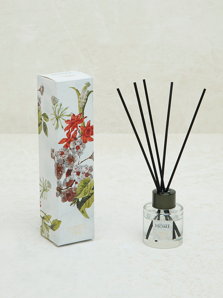 Westside Home Lilac Small Fragrance Diffuser with Five Reed Sticks