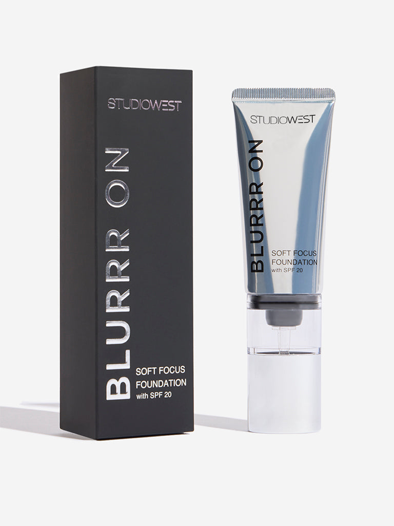 Studiowest Latte Blurrr On Foundation - 30 ml