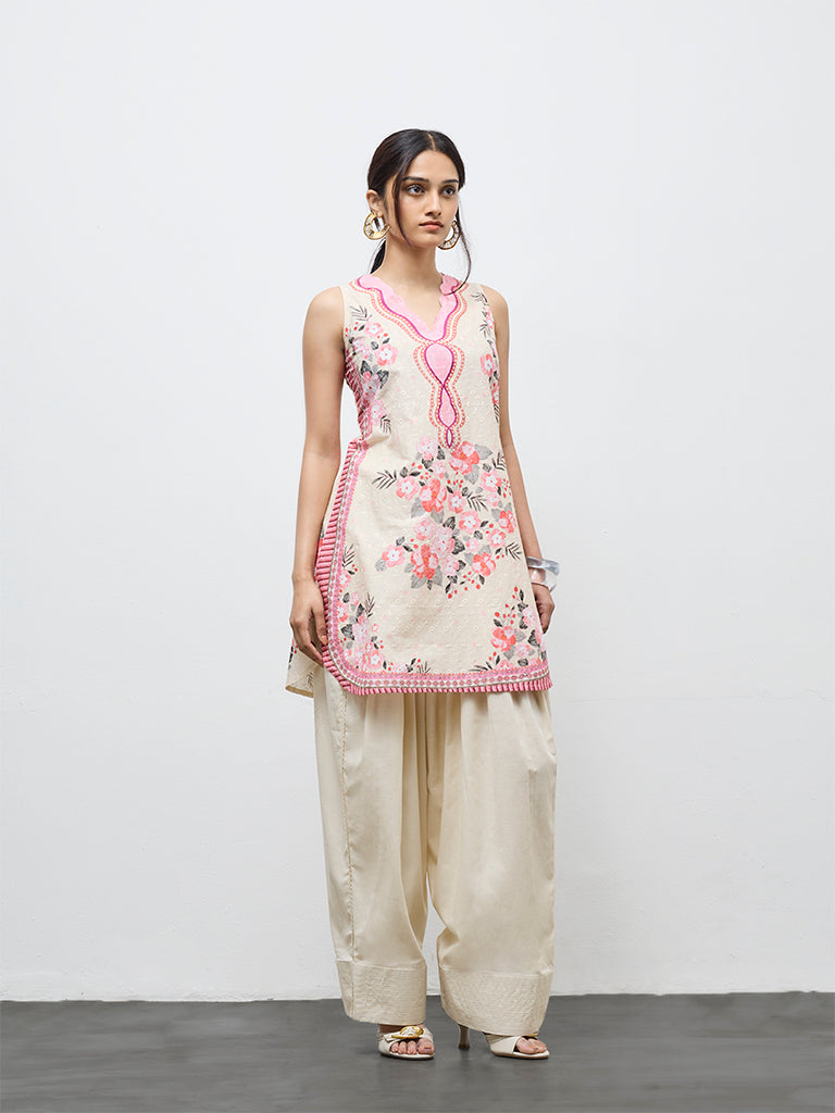 Utsa Off-White Floral Design Cotton Straight Kurta