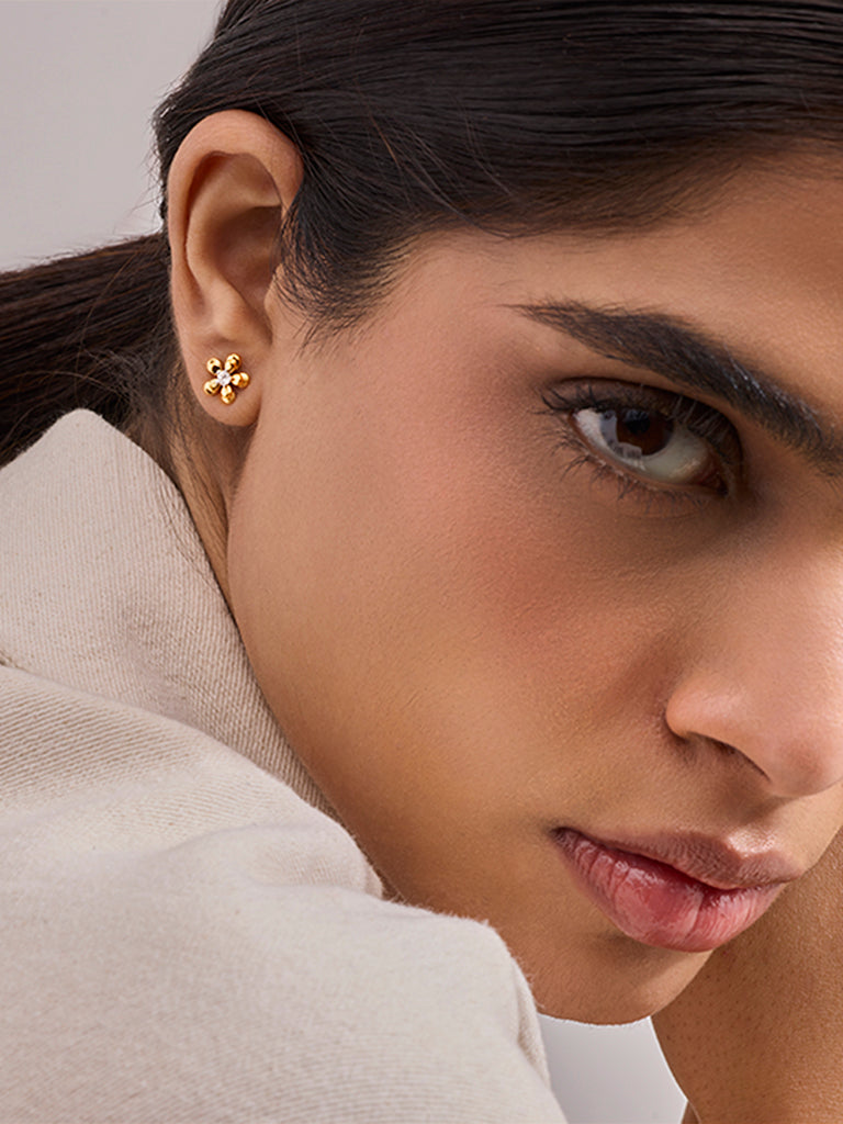Yellow Lab Diamond Flower Earrings