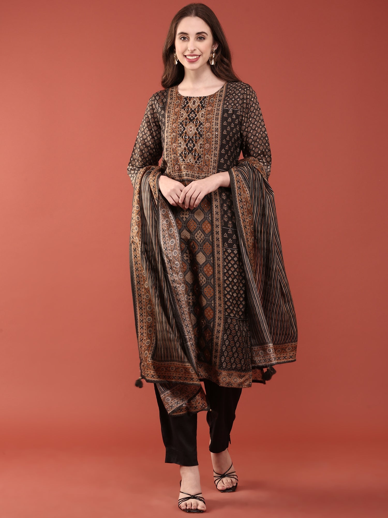 Black Dola Silk Digital Print Three Piece Set