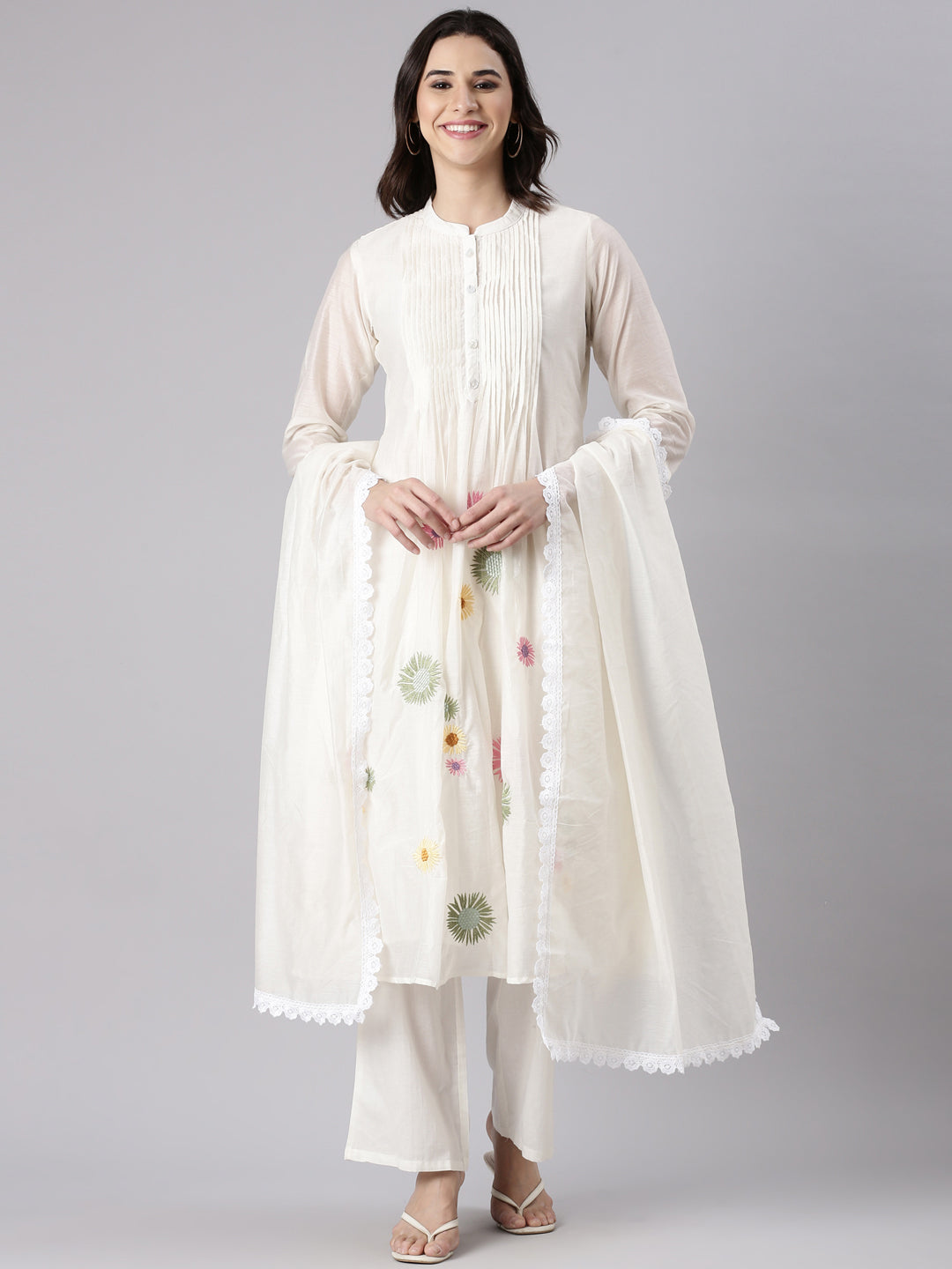 Cream Chanderi Embroidery Three Piece Set