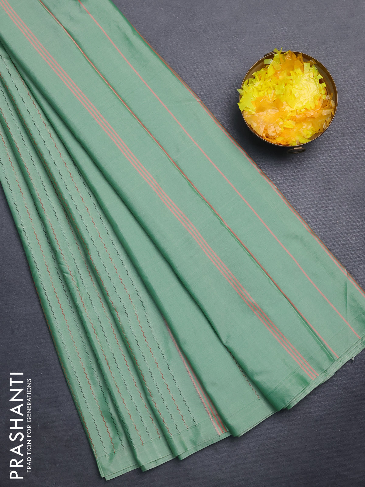 Arani semi silk saree green shade with allover thread weaves in borderless style