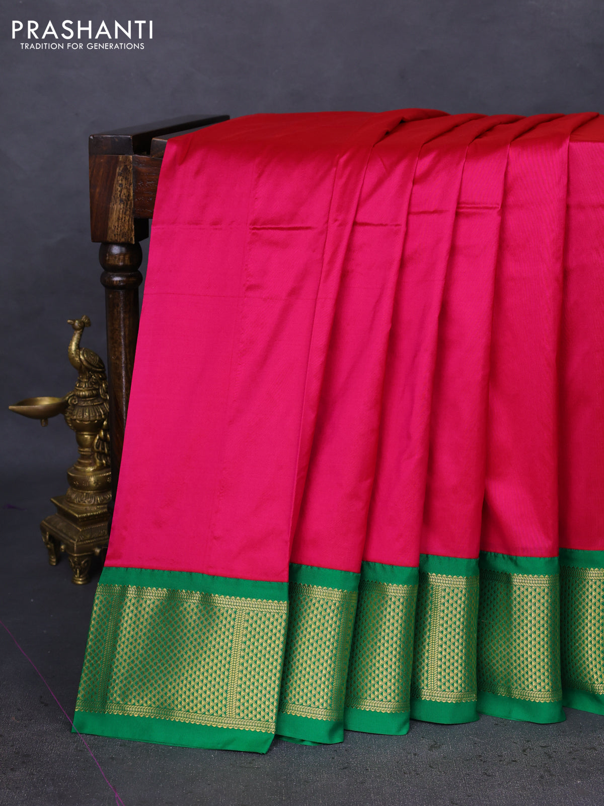 10 Yards silk saree pink and green with plain body and zari woven border