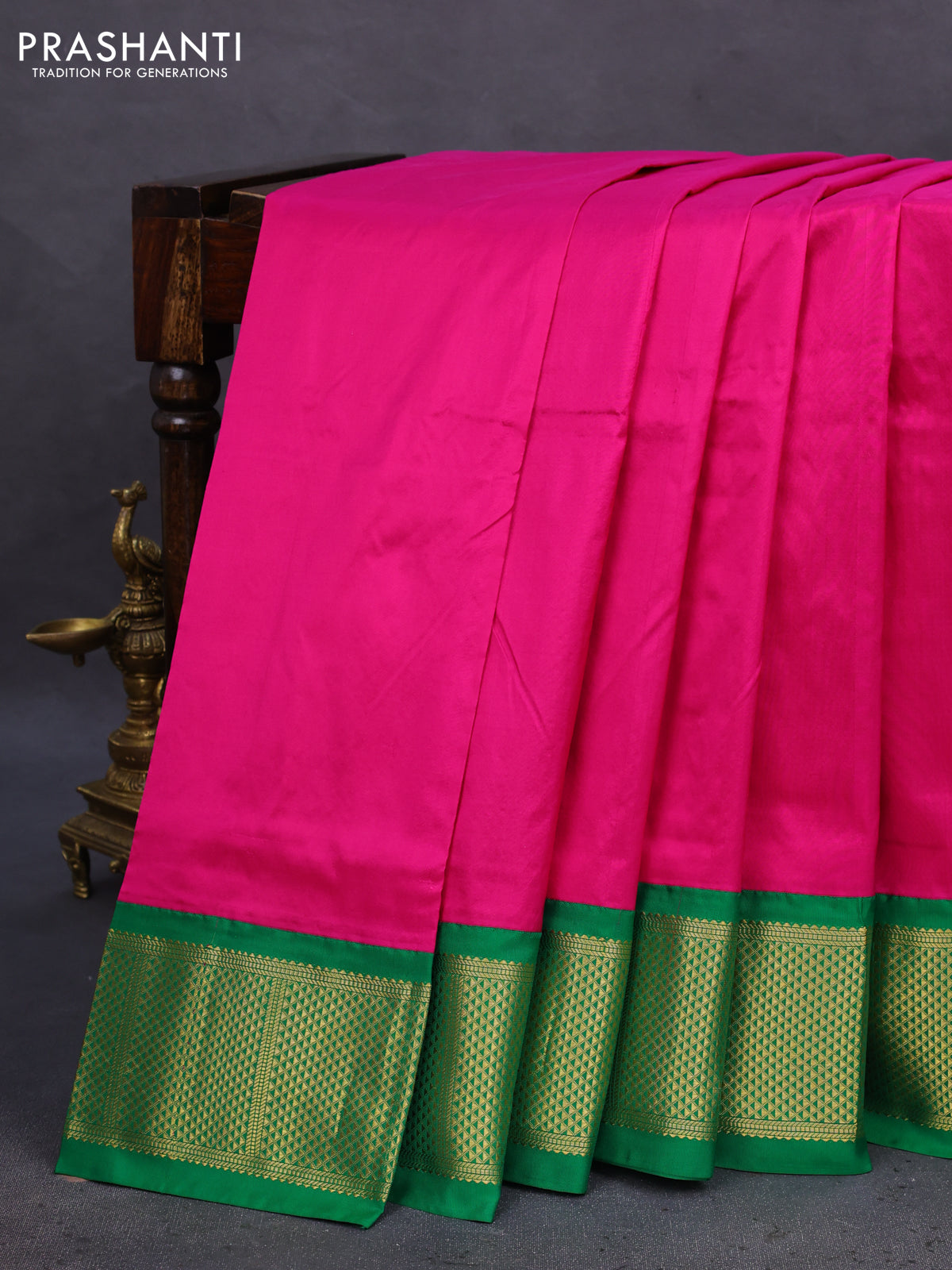 10 Yards silk saree pink and green with plain body and zari woven border