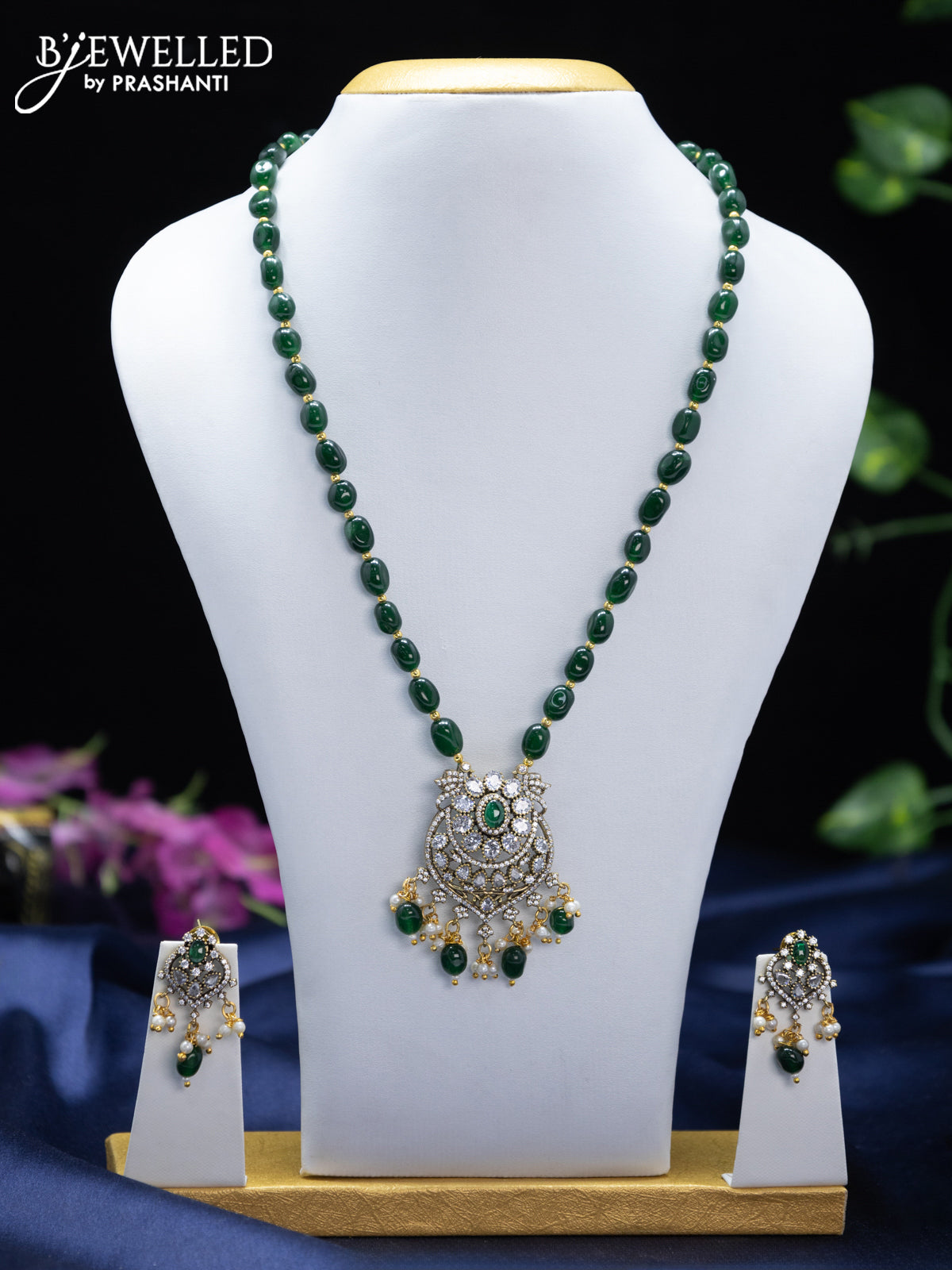 Beaded green necklace with emerald & cz stones and pearl & beads hangings in victorian finish