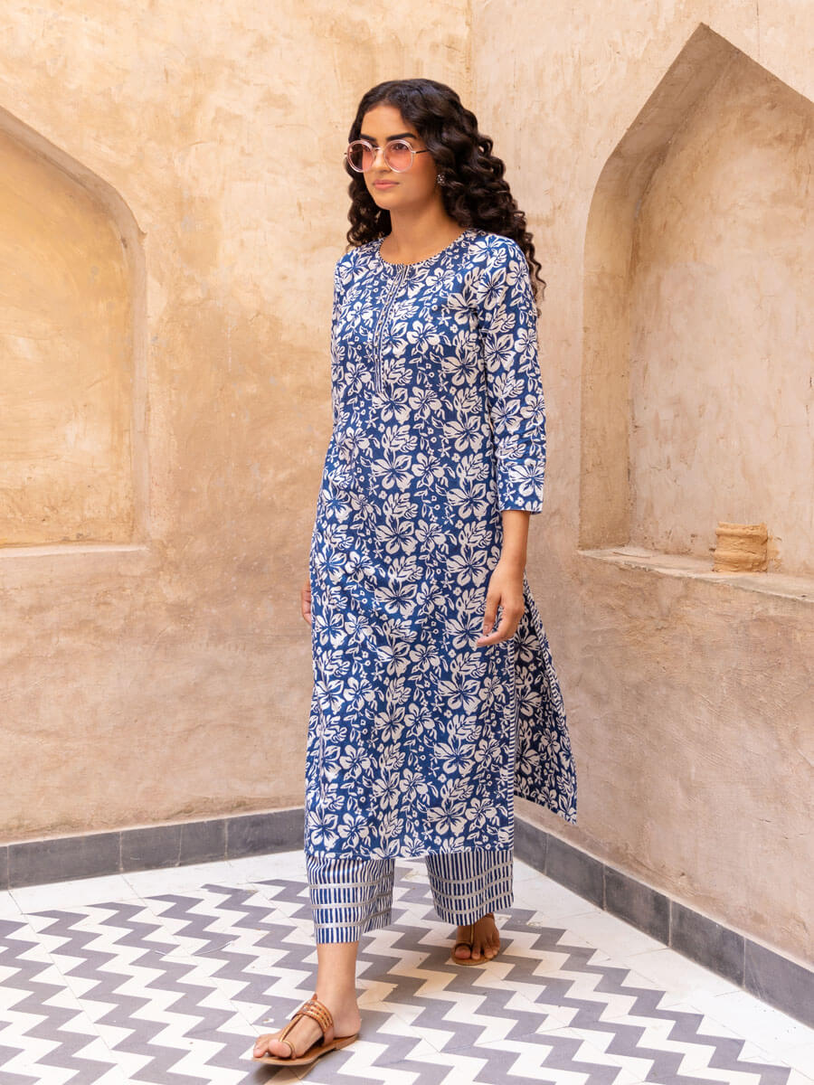 Saumya Printed Cotton Long Kurta