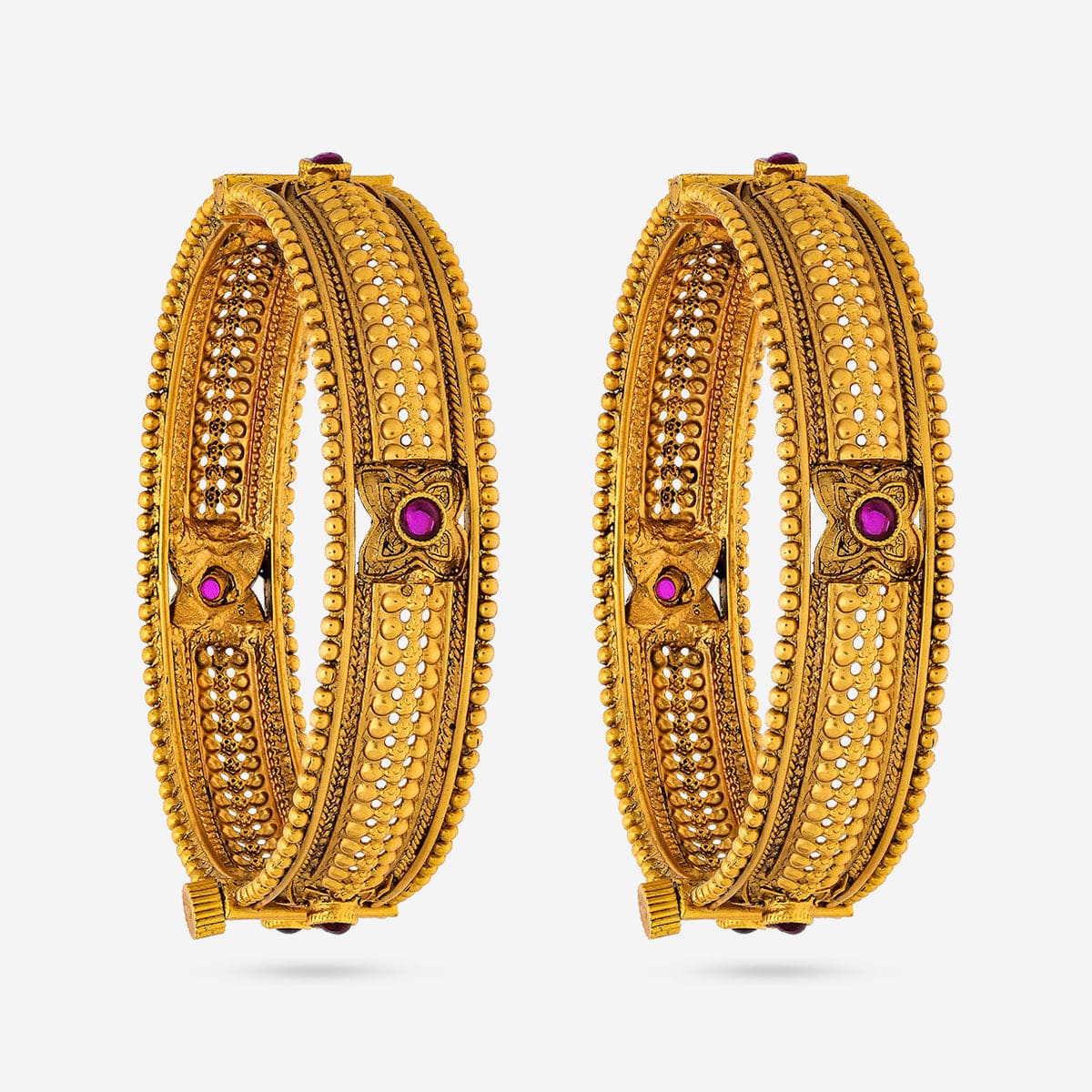 Antique Bangle 193660