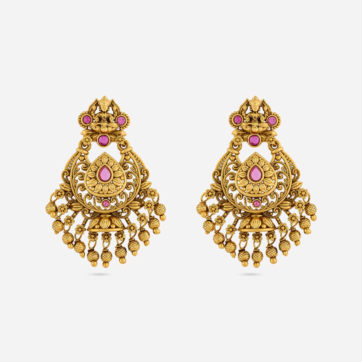 Antique Earring 193537