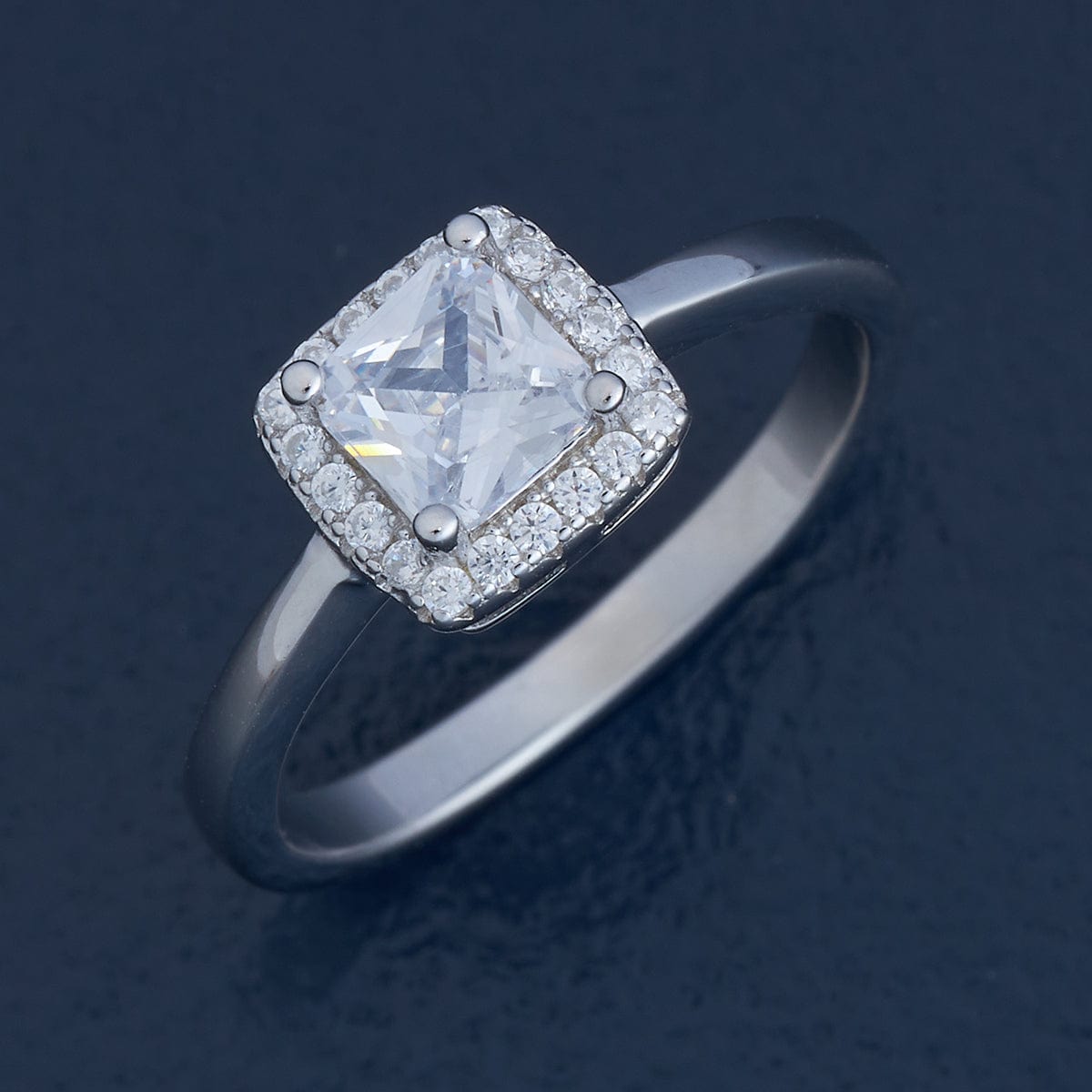 92.5 Silver Finger Ring 180942