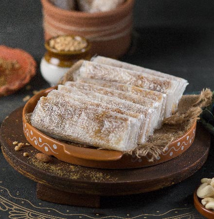 Bellam Dry Fruit Pootharekulu